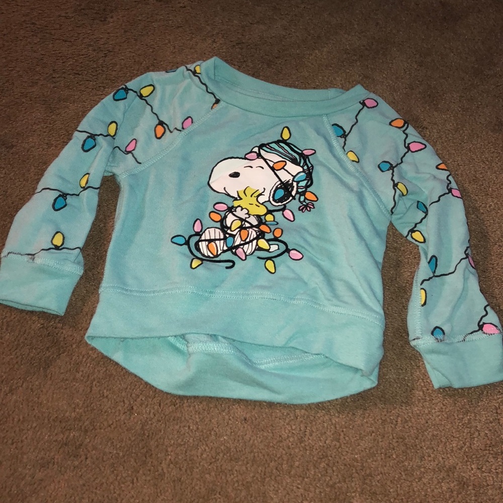 🛍 Snoopy in Lights Sweatshirt 🎄